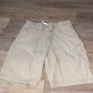 boys Old Navy stetchy khaki shorts